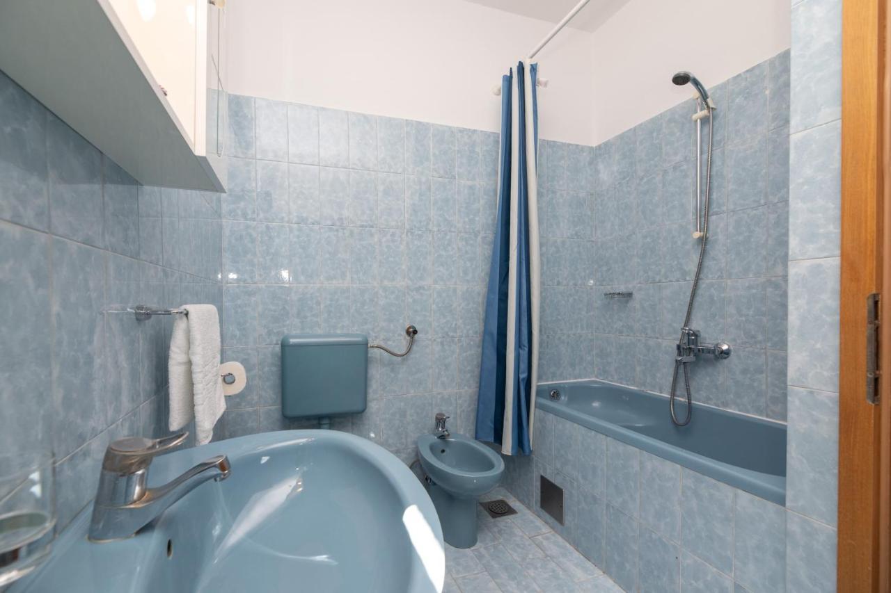 Apartments4You Supetar-The Best And Most Popular Apartments For Discovering The Island - Free Parking - 200 Meters From The Beach Eksteriør billede
