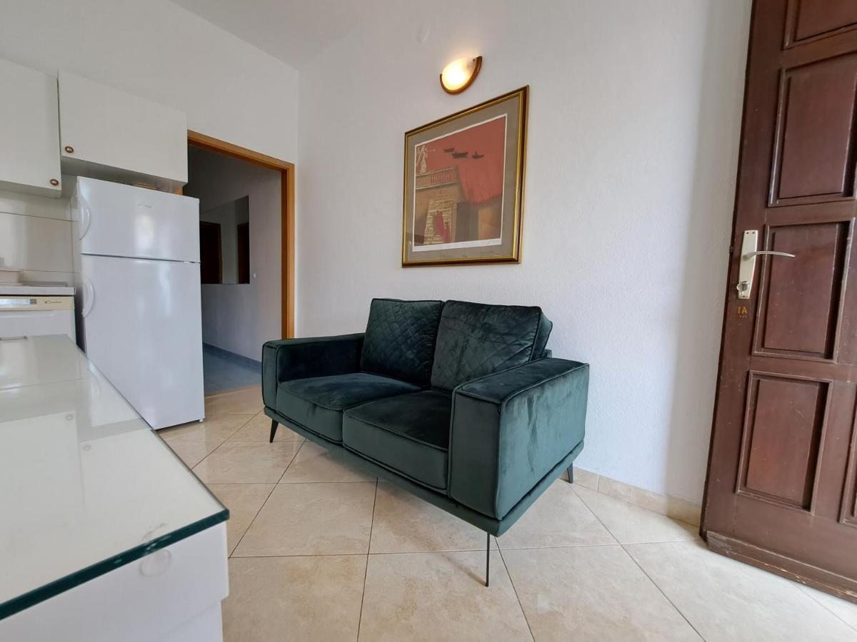 Apartments4You Supetar-The Best And Most Popular Apartments For Discovering The Island - Free Parking - 200 Meters From The Beach Værelse billede